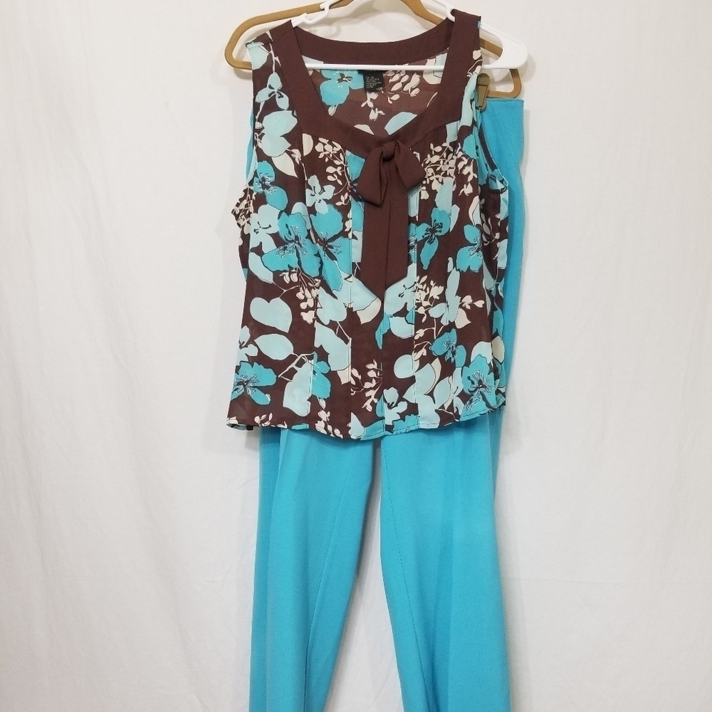 Tara Ryan Vintage 2 piece set